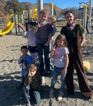 Picture of students in TK-1 grade dressed up
